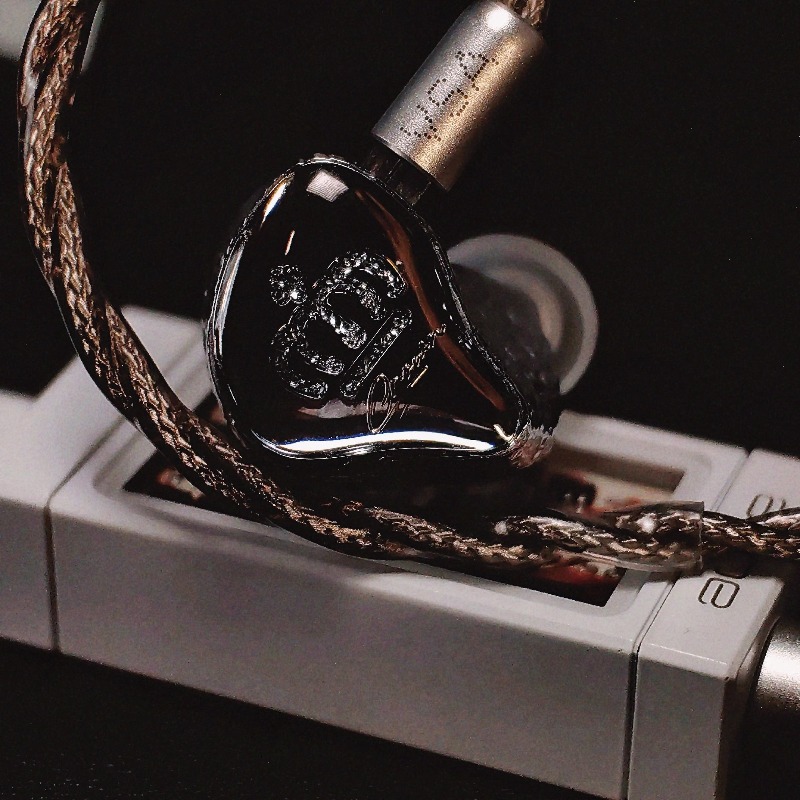 The Fragrant Zither Crown VSA  - Audiophile Headphone Wired 评论和价格